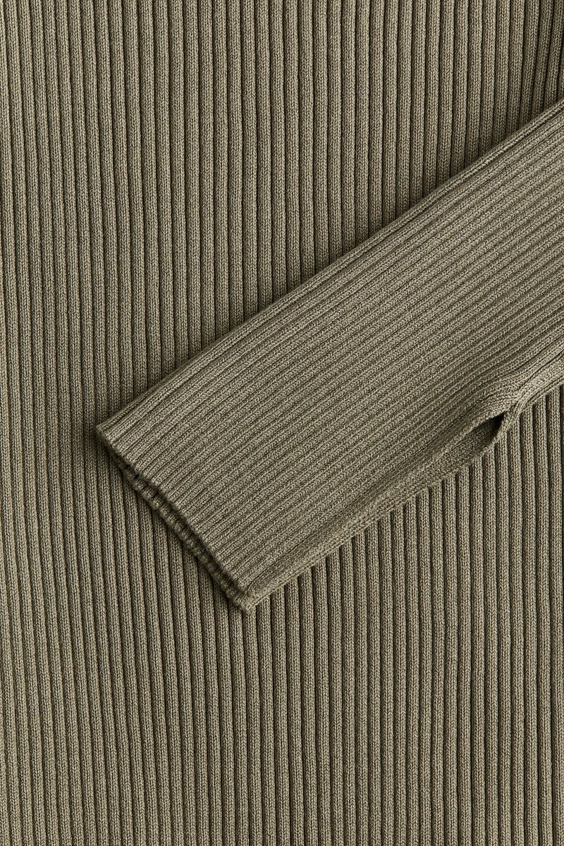 H&M Ribbed Knit Dress